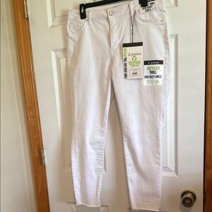 d. jeans Women's White High Waist Ankle Jeans